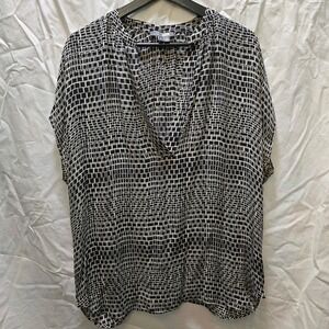 Vince Silk Abstract Print V Neck Dolman Sleeve Top Womens Size Large Black White